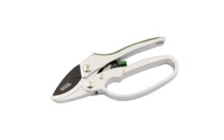 Секатор садовый MASTERTOOL с наковальней храповый 185 мм ручки из алюминия с покрытием TPR лезвие тефлоновое SK5 14-6118