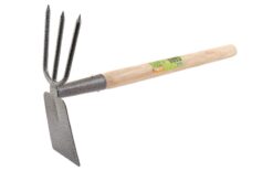 Тяпка садовая MASTERTOOL "Нептун" 380х190х70 мм с удлиненной деревянной ручкой 14-6194