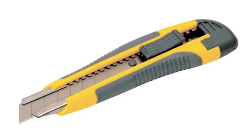 Нож строительный MASTERTOOL с отломным лезвием 18 мм ABS пластик с TPR покрытием металлическая направляющая кнопочный фиксатор 3 лезвия 17-0119