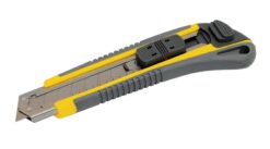 Нож строительный MASTERTOOL AUTO с отломным лезвием 18 мм ABS пластик с TPR покрытием металлическая направляющая кнопочный фиксатор 3 лезвия 17-0183
