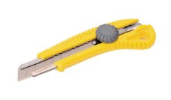 Нож строительный MASTERTOOL с отломным лезвием 18 мм ABS пластик металлическая направляющая винтовой замок 17-0328