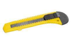 Нож строительный MASTERTOOL с отломным лезвием 18 мм кнопочный фиксатор 17-0518